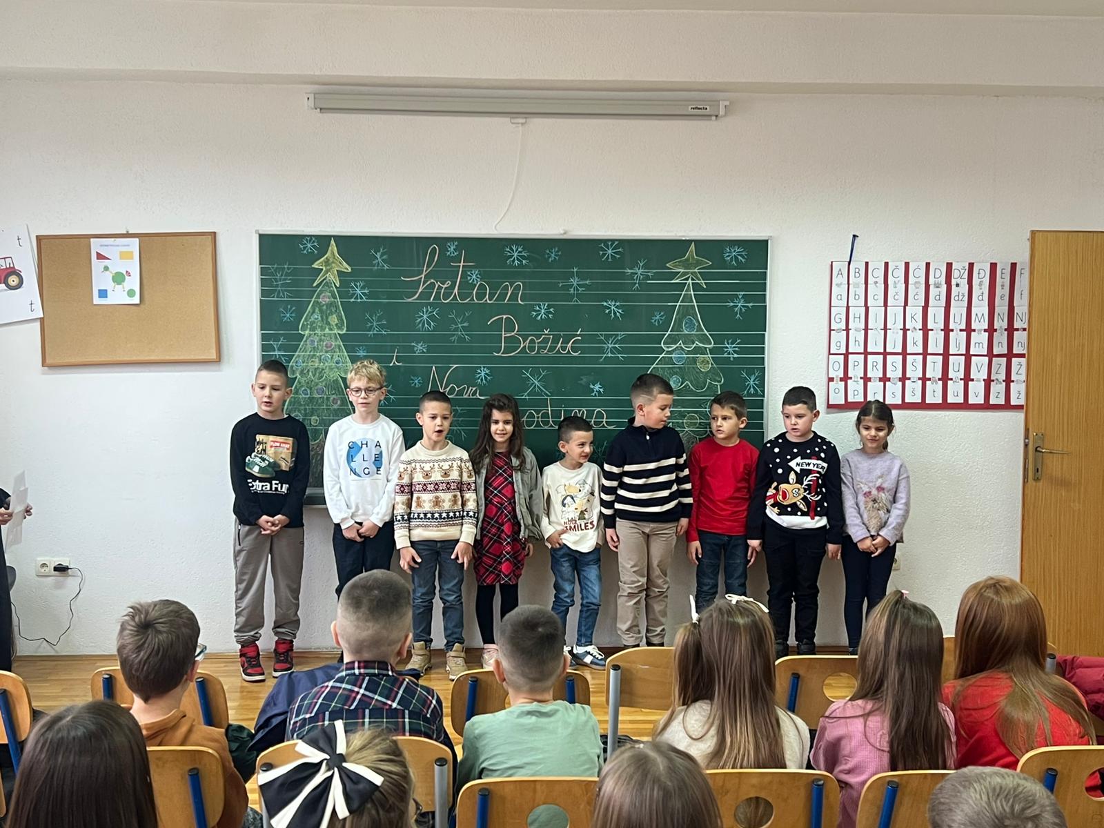 Božićna priredba u PŠ Uzarići