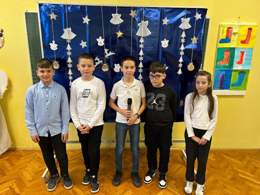 Božićna priredba u PŠ Provo