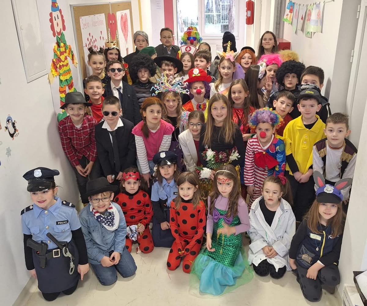 Maskenbal u PŠ Knešpolje🥳🤡👮‍♀️👨‍🚒👸🤴🦹‍♀️🦹‍♂️🍬🍭