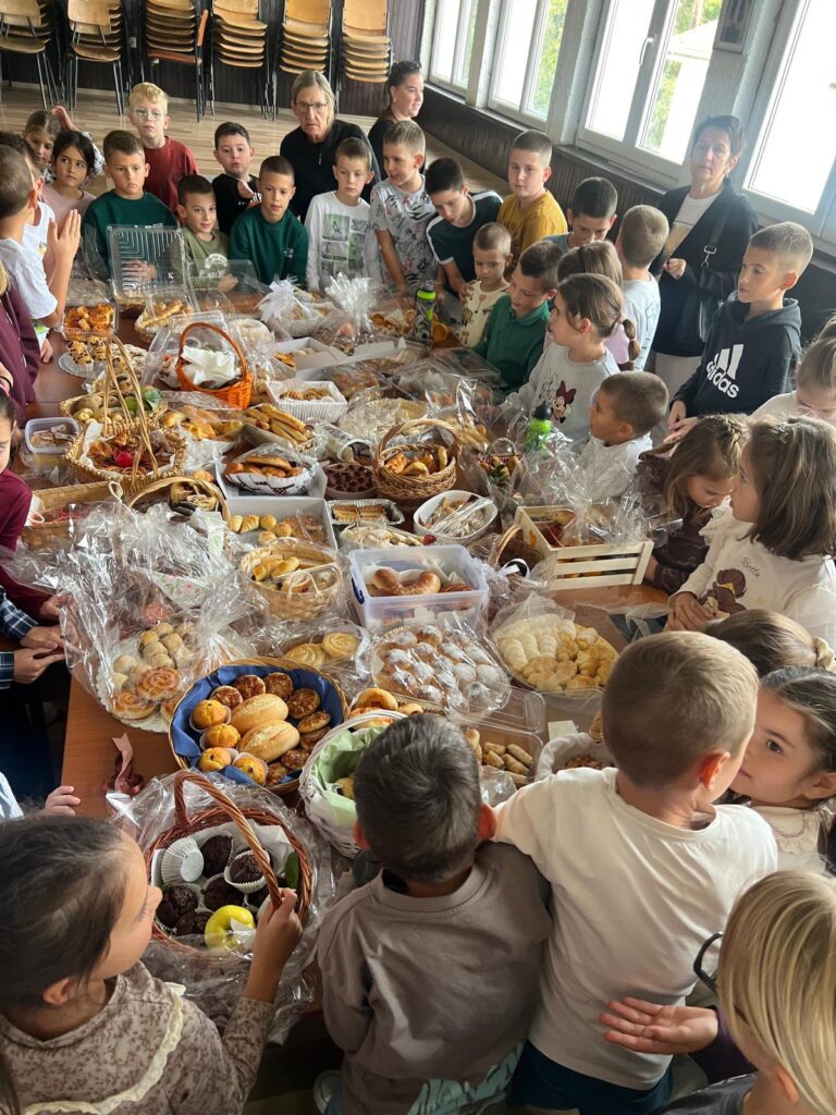 🍞🌾 Dani kruha i zahvalnosti za plodove zemlje u PŠ Uzarići 🌾🍞